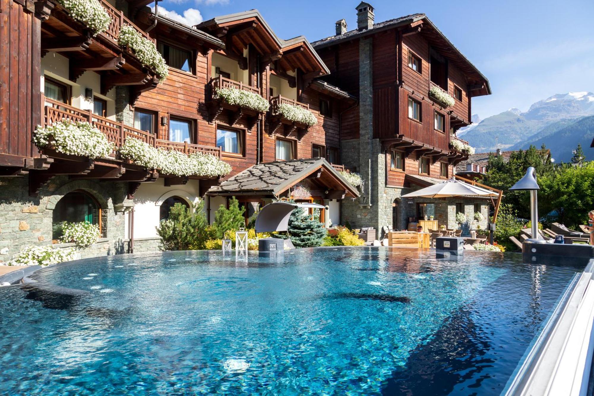 Hotel Relais Des Glaciers - Adults Only ชัมโปลุก ภายนอก รูปภาพ